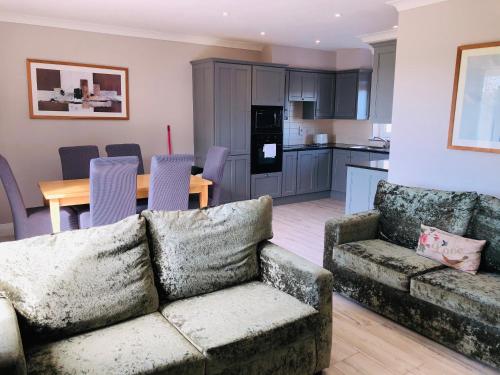 Kuchyň nebo kuchyňský kout v ubytování Connemara Sands Hotel & Spa