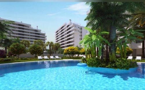 CAROLINAS BEACH &GOLF HOUSE