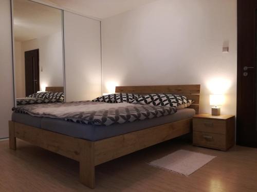 Posteľ alebo postele v izbe v ubytovaní Apartmán Silvia