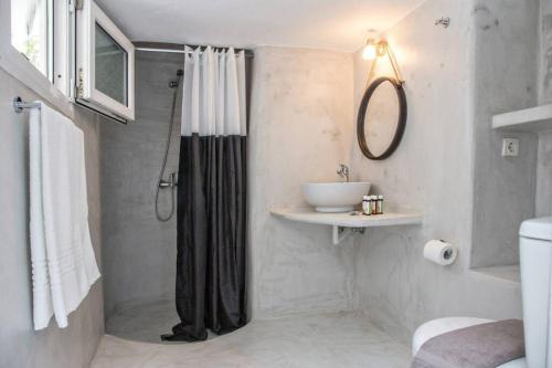 Koupelna v ubytování Beachside Villa Agios Sostis