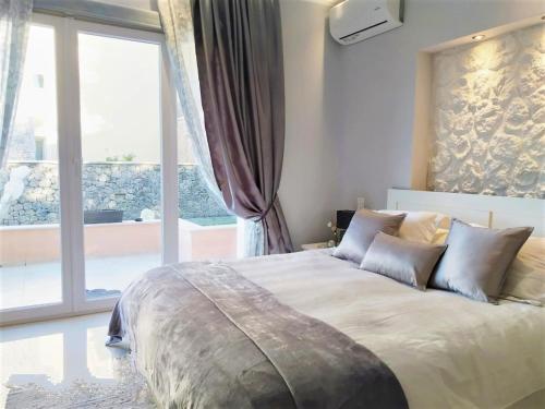 Sunshine Home 3 with Sea View