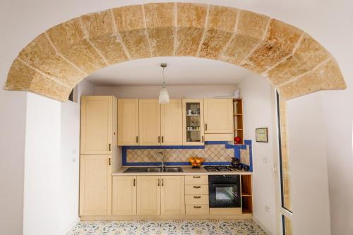 Dapur atau dapur kecil di Callistos Apartment Pescoluse
