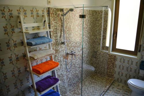 Kúpeľňa v ubytovaní EtnaFamilyHouse