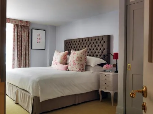 Cheval Knightsbridge photo 29