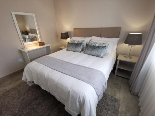 Cama o camas de una habitación en KNYSNA Breakwaters Haven
