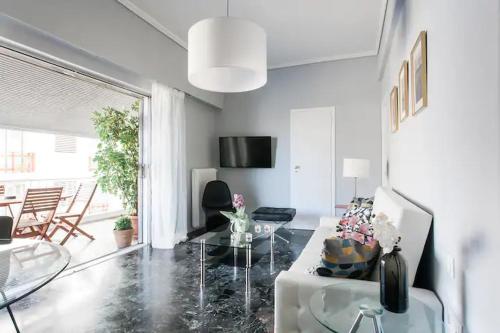 A Masterpiece in Plaka with Big Balcony and Acropolis View
