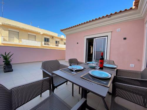 Gallery image of Cardeal Suites & Apartments in Faro