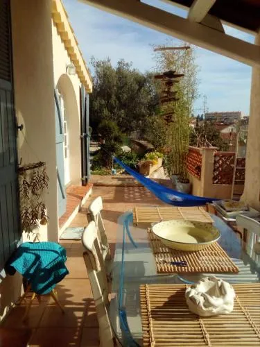 Maison de 2 chambres avec jardin clos et wifi a Toulon a 4 km de la plage photo