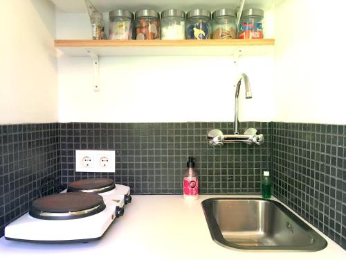 A cozinha ou cozinha compacta de Innkt