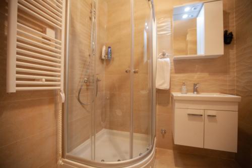 Bany a Apartman Đurica