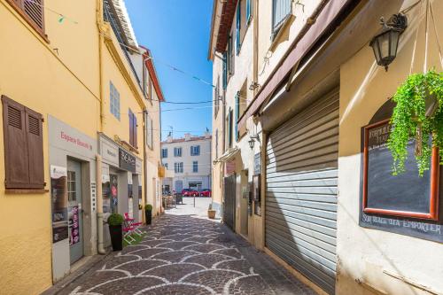 Logement atypique dans la rue Fourmillière