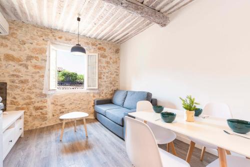 Chez Dominique - 1 chbre Centre Antibes Migrainier T2 avec AC