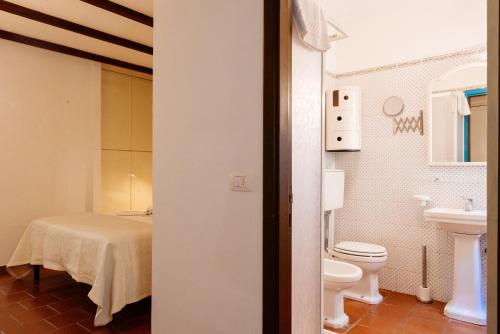 Koupelna v ubytování B&B Borgo di Oliveto - Appartamenti con Cucina
