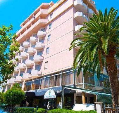Fotografie z fotogalerie ubytování Hotel Principe v destinaci Alba Adriatica