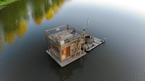 Fotografie z fotogalerie ubytování Pływający Domek v destinaci Przywidz
