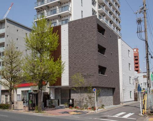 Budova, kde se aparthotel nachází