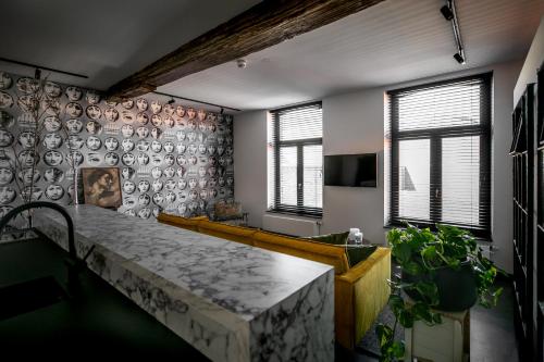 Katil atau katil-katil dalam bilik di B&B Boutique Hotel N10