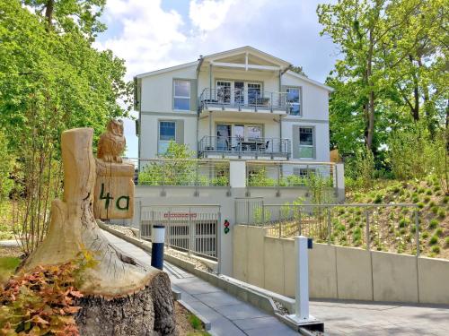 Κήπος έξω από το Villa "Düne 4" - WG1 im EG mit Terrasse strandnah