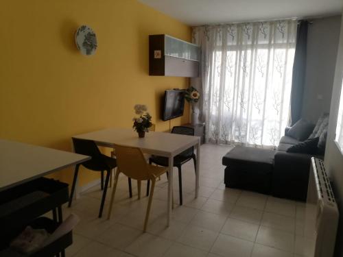 Galeriebild der Unterkunft Calella Flats & More in Calella