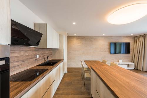 Kuchyňa alebo kuchynka v ubytovaní Apartment Olijfboom