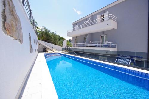 Imagen de la galería de Apartments Makarska, en Makarska