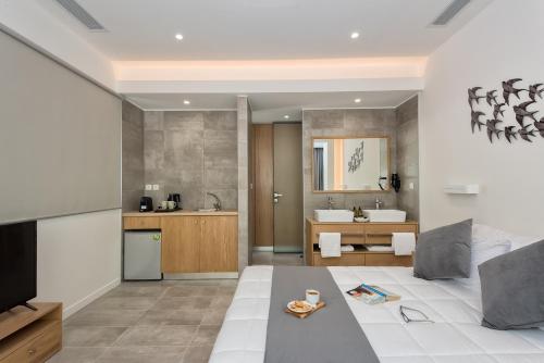 Dapur atau dapur kecil di Lilium Luxury Suites