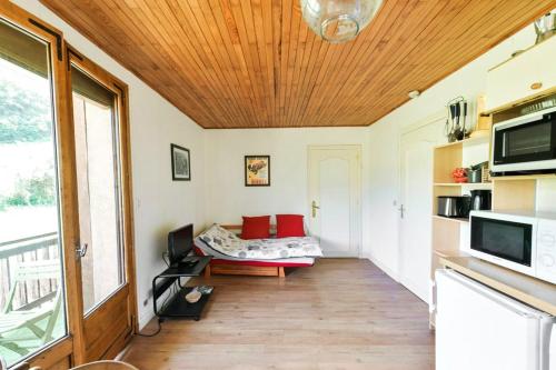 Appartement d'une chambre avec jardin amenage et wifi a La Perriere Courchevel a 5 km des pistes
