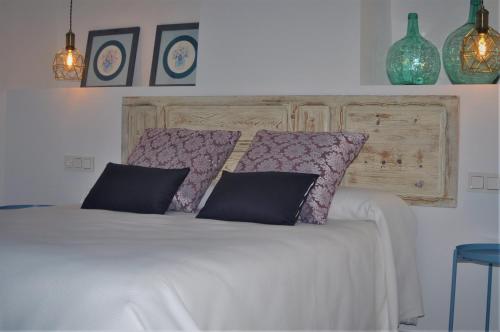 A bed or beds in a room at Casa Chirreas