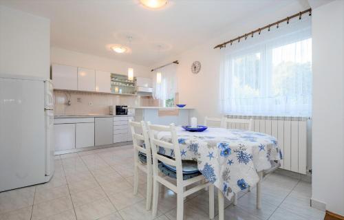 Gallery image of Apartments Anica Kampor in Rab