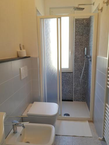 Bilik mandi di Ca Enrico luxury flat