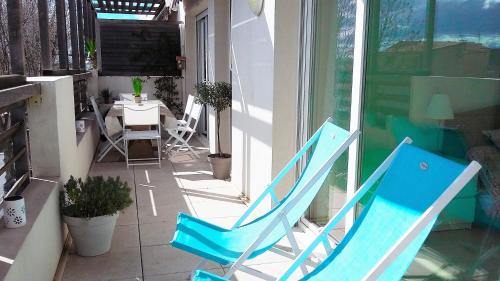 Photo de la galerie de l'établissement Agréable appartement T3 avec terrasse à Mauguio, à Mauguio