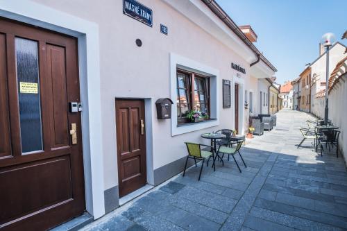 Apartman Masné krámy Třeboňにあるバルコニーまたはテラス