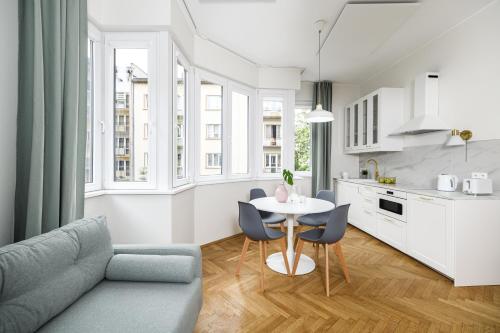 Native Apartments Żuławskiego 8