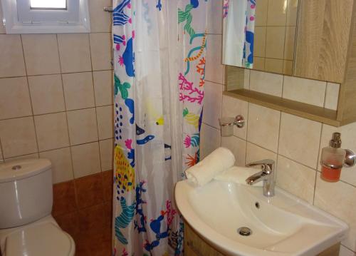 Ванная комната в Trip Your Mind In Greece