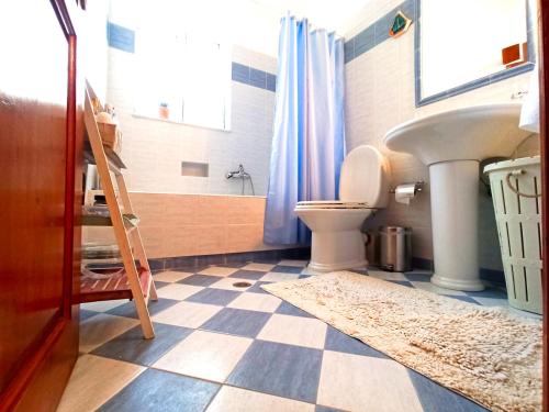 Phòng tắm tại Samia Seavilla Pythagorio