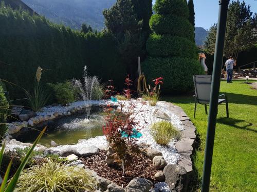 Afbeelding uit fotogalerij van Appartements Dollnig in Flattach