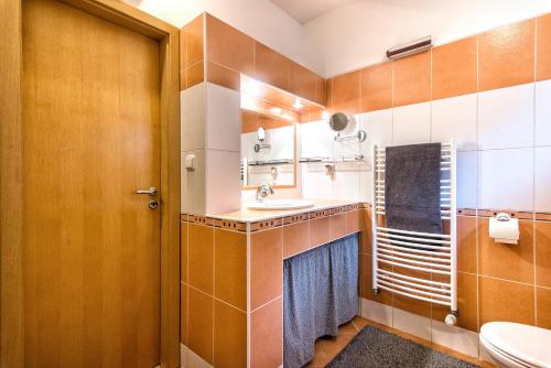 Koupelna v ubytování Apartment Neratovice
