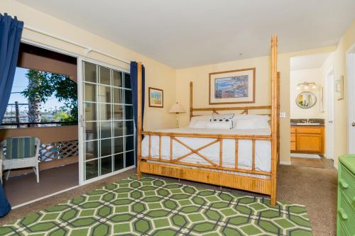 Säng eller sängar i ett rum på Rooftop Deck Spectacular Ocean View M-A