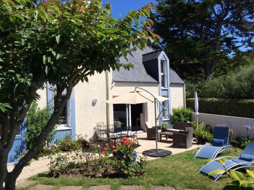 Maison de 3 chambres a Plouguerneau a 300 m de la plage avec vue sur la mer jardin clos et wifi