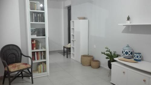 Sea Escape Boutique Apt-Near Agii Aposto li beach