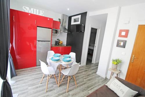 Apartamento de diseño céntrico 5 min playa (3º)