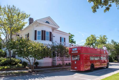 Pecan Tree Inn – Photos 4