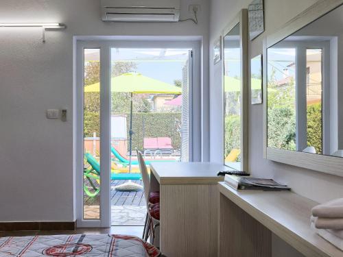 Apartment Nika-11 by Interhome