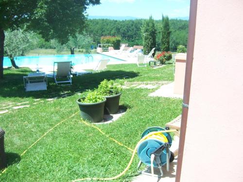Bazén v ubytování Agriturismo Le Due Querce nebo v jeho okolí