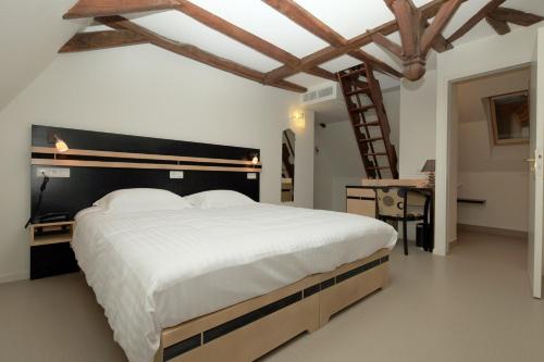 Logis Auberge de la Xaintrie – Photos 3