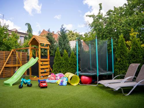 Herní místnost nebo prostor pro děti v ubytování Čajkovskij Apartments