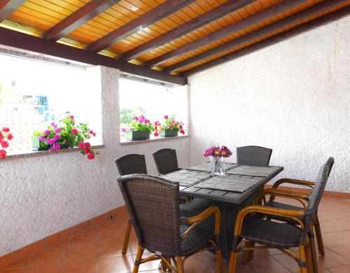 Home away from home 2