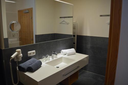 Ένα μπάνιο στο Hotel Garni Frommes