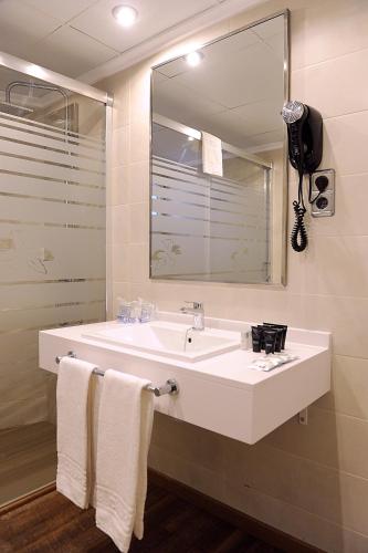 Koupelna v ubytování Hotel El Churra