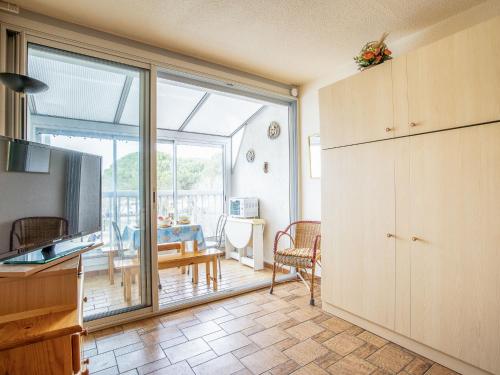 Apartment La Croisière-7 by Interhome